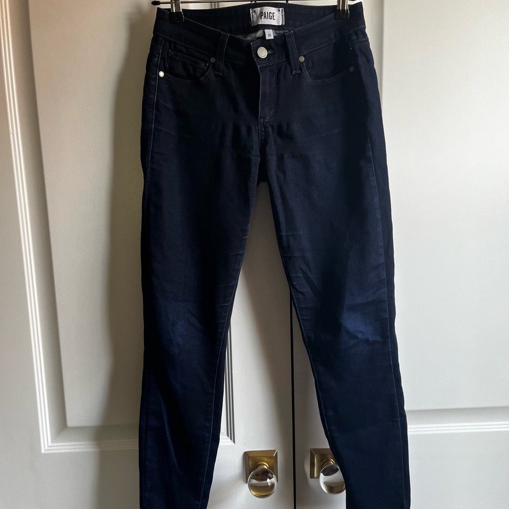 Trendy blue jeans from paige
